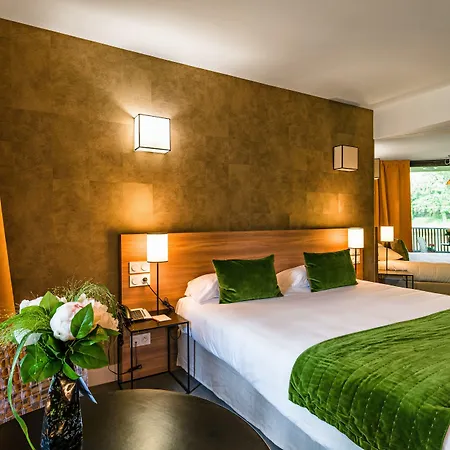Le Moulin De Vernegues & 4*