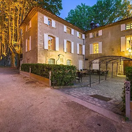 Le Moulin De Vernegues & 4* Mallemort